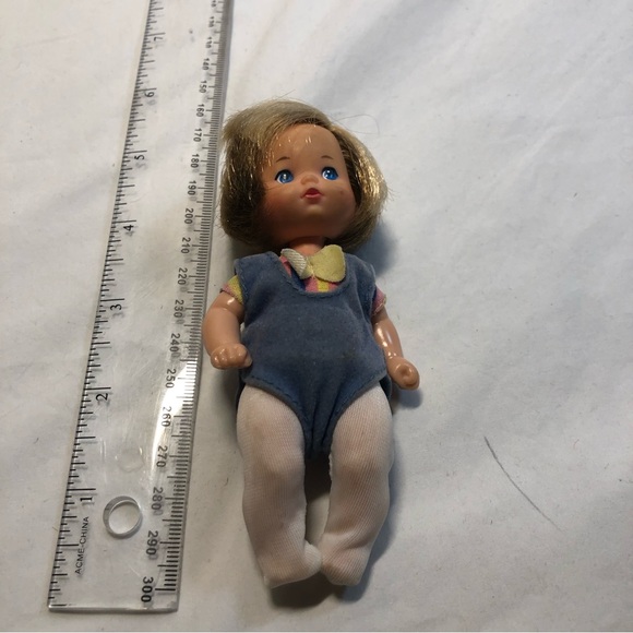 Vintage Mattel Heart Family Baby Doll 1976 Original Clothing - Picture 3 of 9